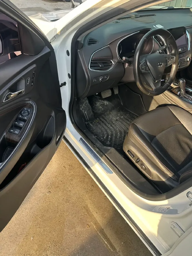 2019 Chevrolet Malibu XL 2.0T 241HP L4 9AT,autocango,china used car exporter,china ev exporter,chinese used car exporter,chinese used ev exporter