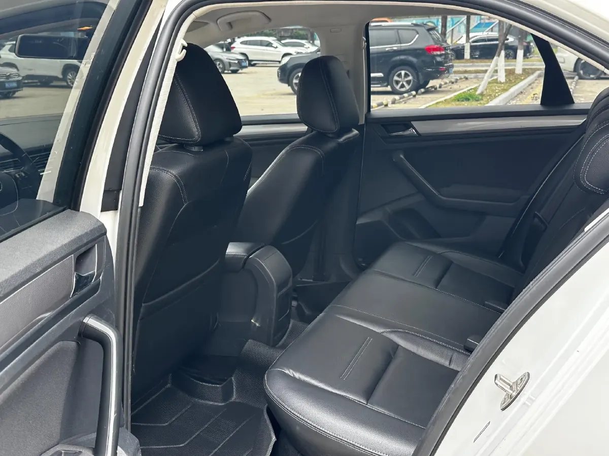 2019 Volkswagen Bora 1.5L 110HP L4 6AT,autocango,china used car exporter,china ev exporter,chinese used car exporter,chinese used ev exporter