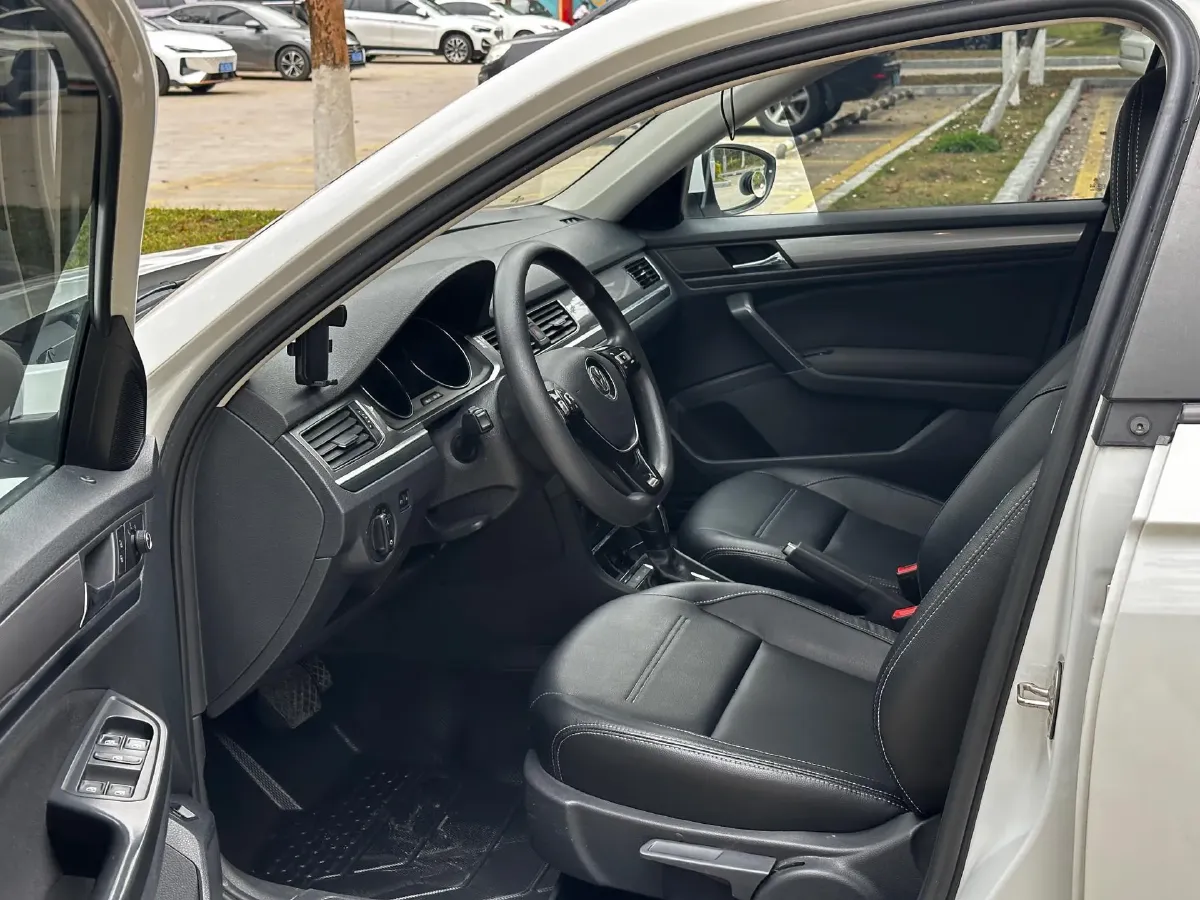 2019 Volkswagen Bora 1.5L 110HP L4 6AT,autocango,china used car exporter,china ev exporter,chinese used car exporter,chinese used ev exporter