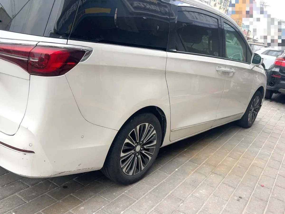 2020 Buick GL8 2.0T 237HP L4 9AT,autocango,china used car exporter,china ev exporter,chinese used car exporter,chinese used ev exporter