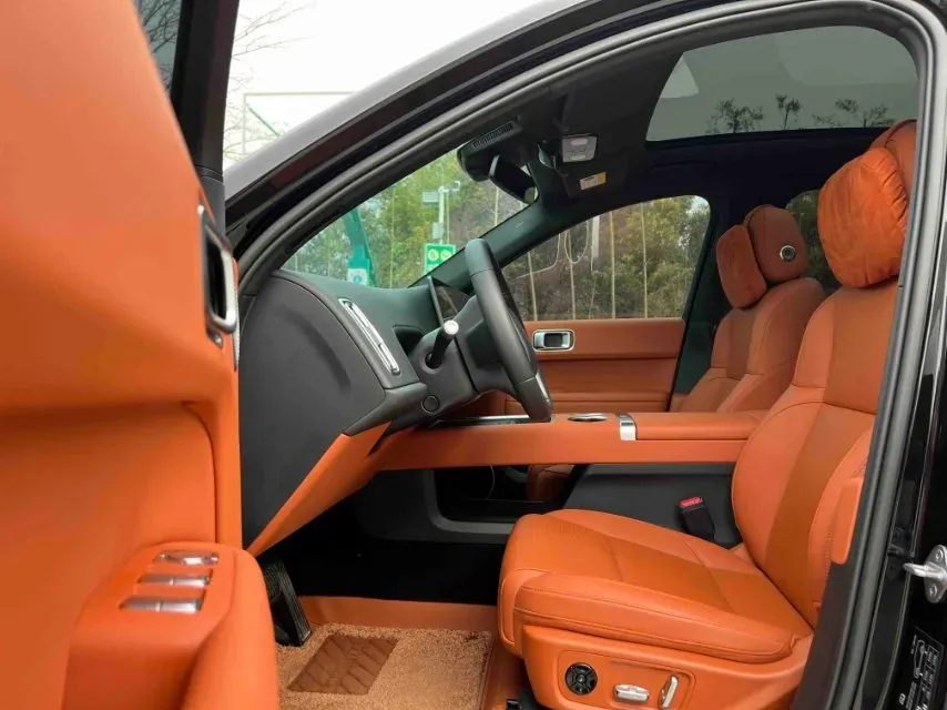 2024 Li L6 Range Extended 154HP L4 REEV 36.8KWH,autocango,china used car exporter,china ev exporter,chinese used car exporter,chinese used ev exporter