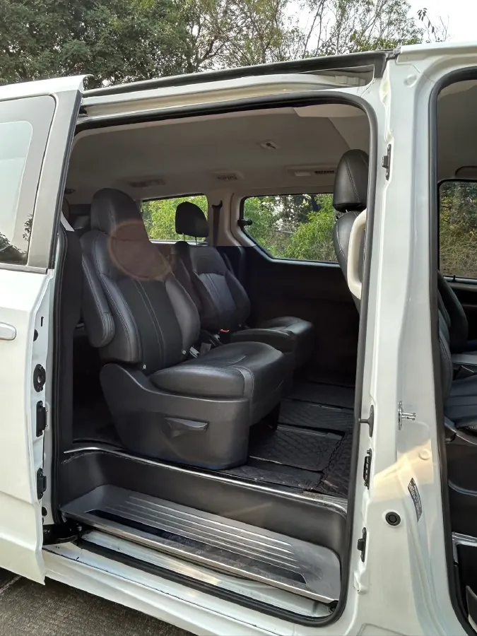 2020 Volkswagen Golf Sportsvan 1.2T 116HP L4 7DCT,autocango,china used car exporter,china ev exporter,chinese used car exporter,chinese used ev exporter