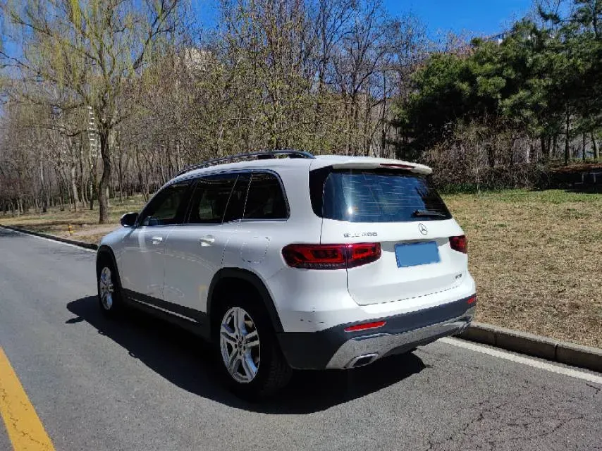 2023 Mercedes-Benz GLB Class 1.3T 163HP L4 7DCT,autocango,china used car exporter,china ev exporter,chinese used car exporter,chinese used ev exporter