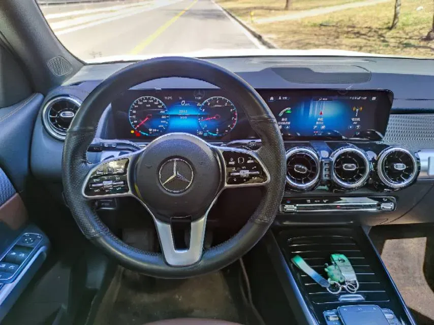 2023 Mercedes-Benz GLB Class 1.3T 163HP L4 7DCT,autocango,china used car exporter,china ev exporter,chinese used car exporter,chinese used ev exporter