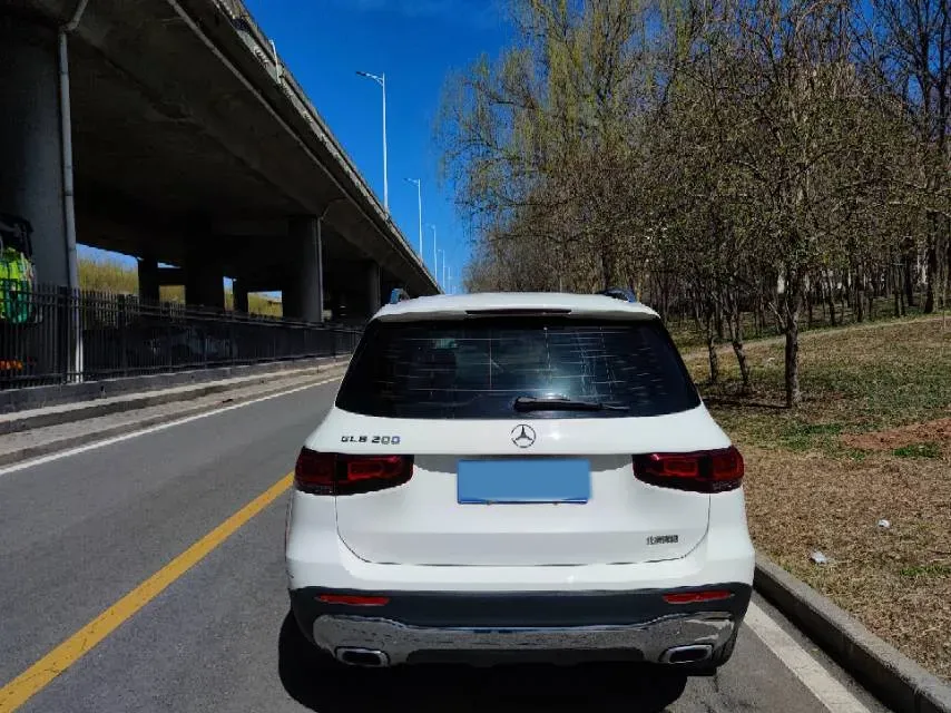 2023 Mercedes-Benz GLB Class 1.3T 163HP L4 7DCT,autocango,china used car exporter,china ev exporter,chinese used car exporter,chinese used ev exporter