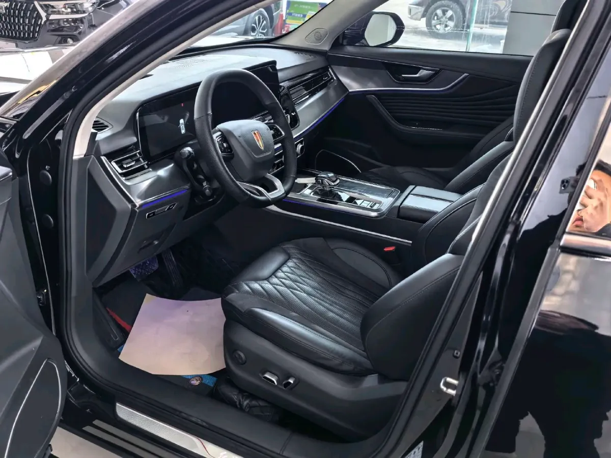 2023 HongQi HS5 2.0T 252HP L4 8AT,autocango,china used car exporter,china ev exporter,chinese used car exporter,chinese used ev exporter