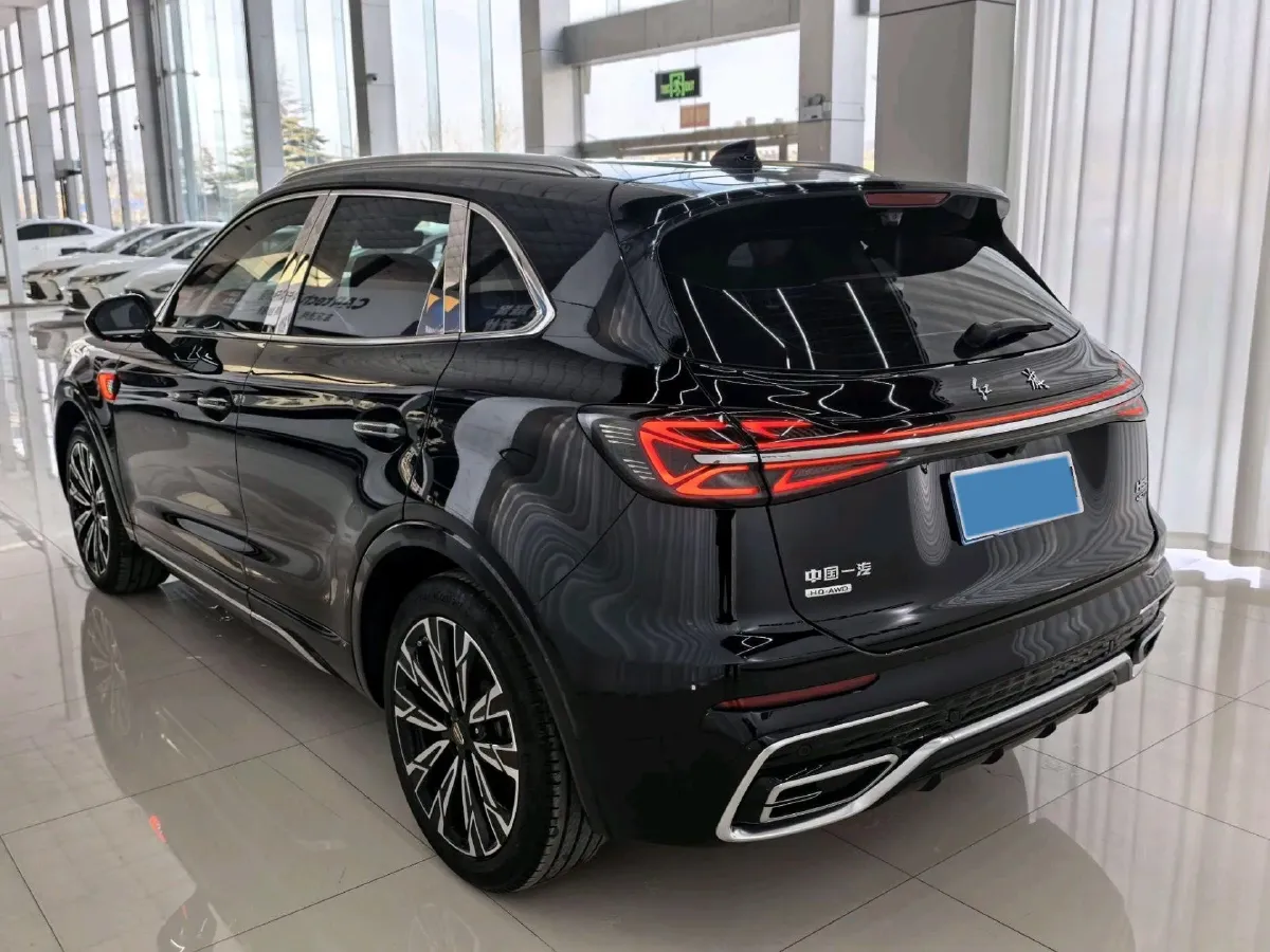 2023 HongQi HS5 2.0T 252HP L4 8AT,autocango,china used car exporter,china ev exporter,chinese used car exporter,chinese used ev exporter