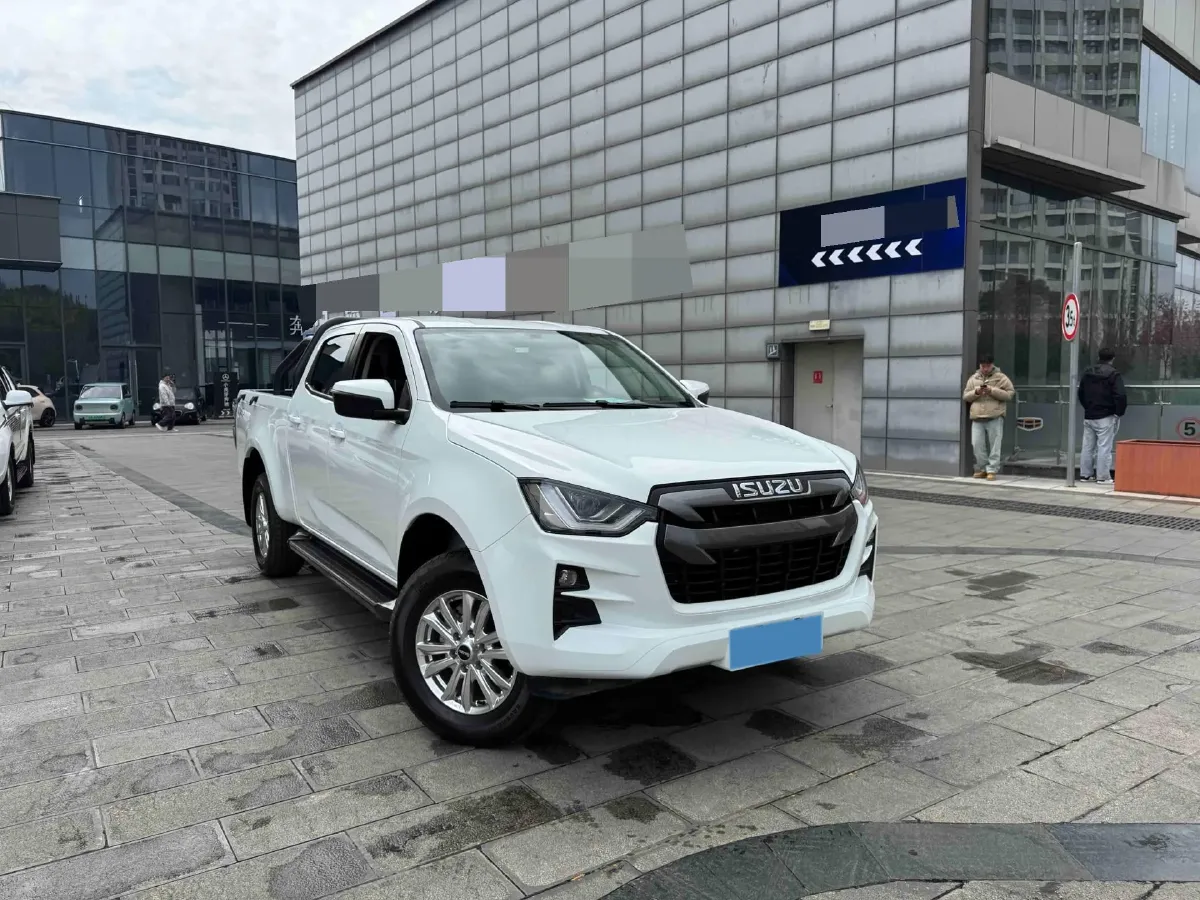 2025 Isuzu LingTuo 2.5T 150HP L4 8AT,autocango,china used car exporter,china ev exporter,chinese used car exporter,chinese used ev exporter