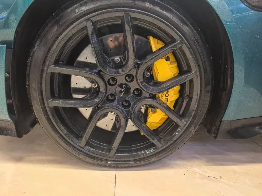 2025 MI SU7 Ultra BEV 93.7KWH,autocango,china used car exporter,china ev exporter,chinese used car exporter,chinese used ev exporter