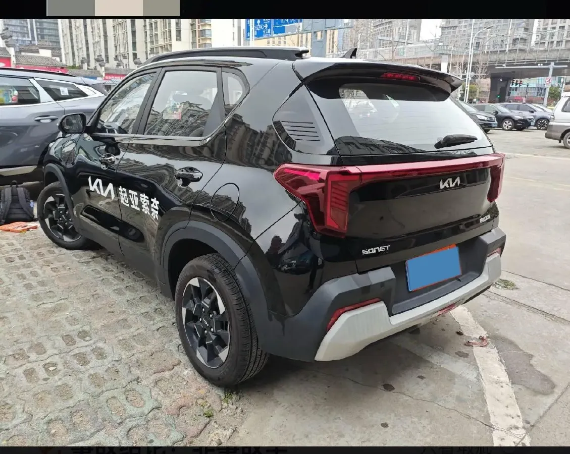 2024 Kia Sonet 1.5L 115HP L4 CVT,autocango,china used car exporter,china ev exporter,chinese used car exporter,chinese used ev exporter