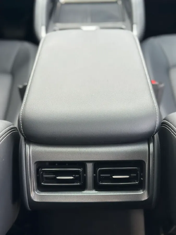 2024 iCAR iCAR 03T BEV 69.77KWH,autocango,china used car exporter,china ev exporter,chinese used car exporter,chinese used ev exporter