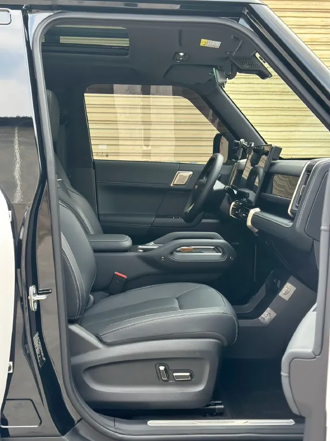 2024 iCAR iCAR 03T BEV 69.77KWH,autocango,china used car exporter,china ev exporter,chinese used car exporter,chinese used ev exporter