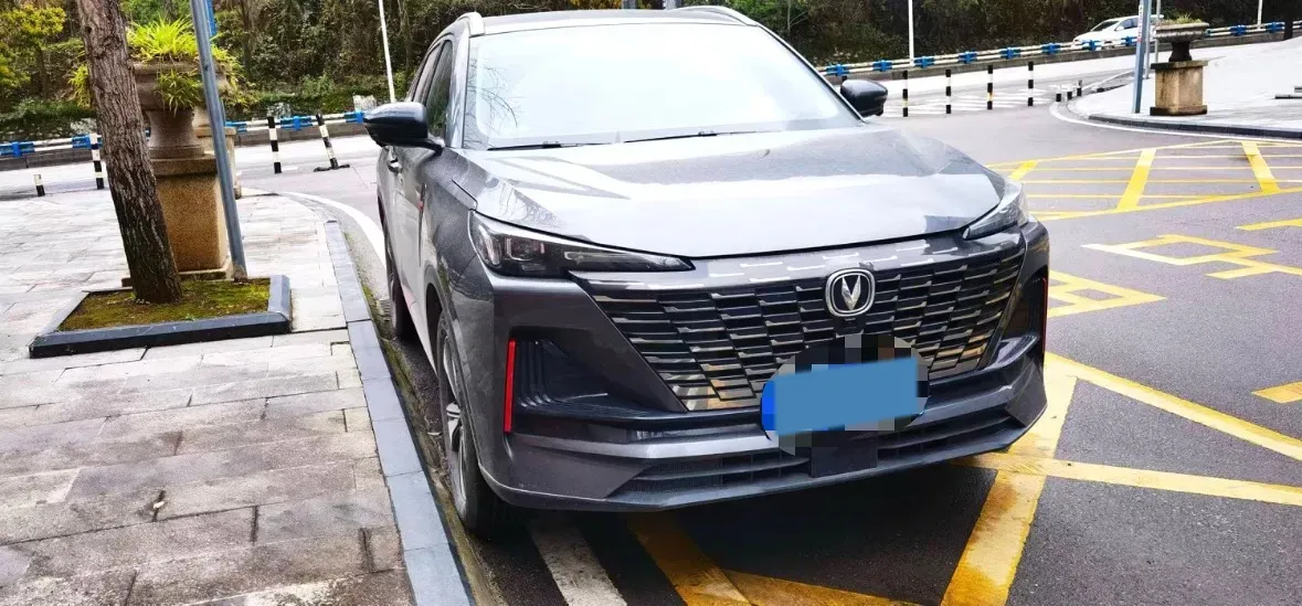 2022 ChangAn CS55 Plus 1.5T 188HP L4 7DCT,autocango,china used car exporter,china ev exporter,chinese used car exporter,chinese used ev exporter