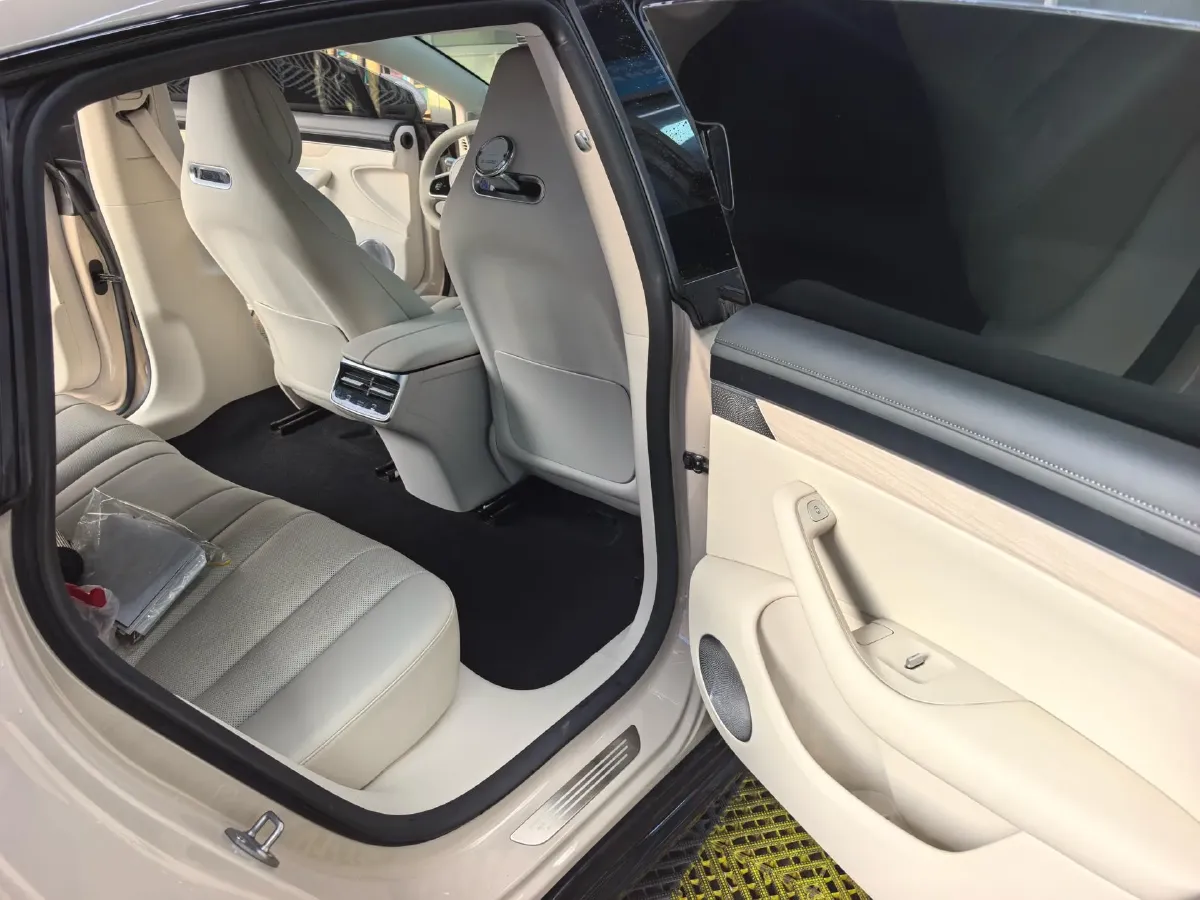 2026 Luxeed S7 BEV,autocango,china used car exporter,china ev exporter,chinese used car exporter,chinese used ev exporter