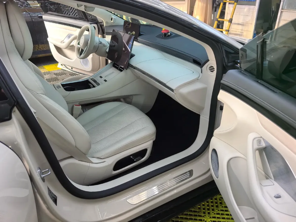 2026 Luxeed S7 BEV,autocango,china used car exporter,china ev exporter,chinese used car exporter,chinese used ev exporter