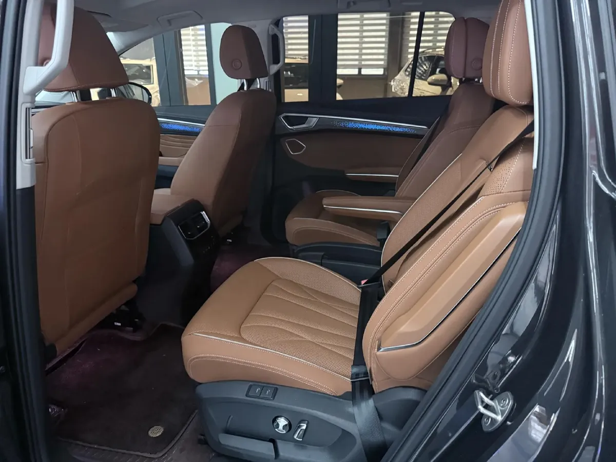 2026 Volkswagen Talagon 2.0T 272HP L4 7DCT,autocango,china used car exporter,china ev exporter,chinese used car exporter,chinese used ev exporter