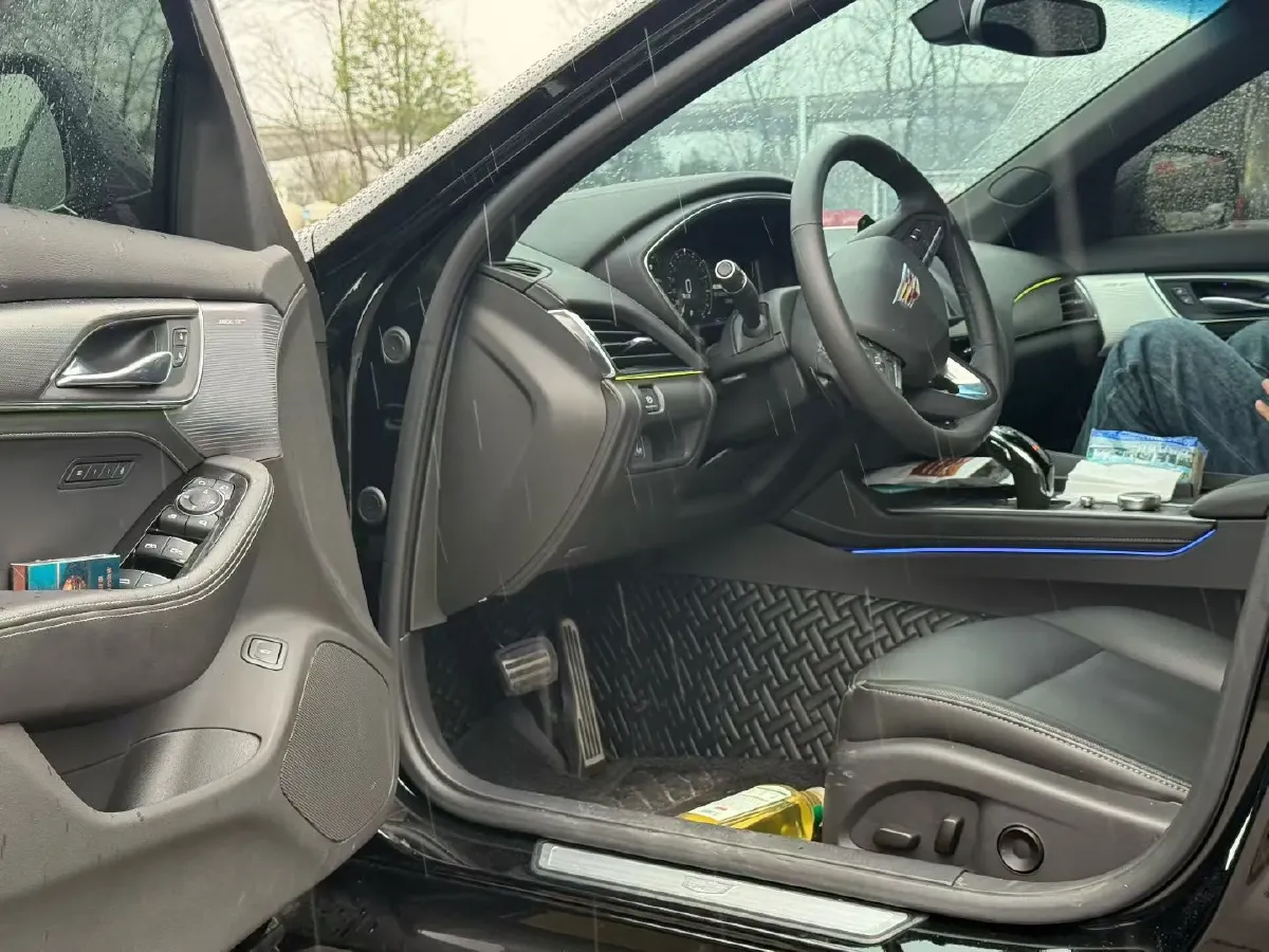 2022 Cadillac CT5 2.0T 237HP L4 10AT,autocango,china used car exporter,china ev exporter,chinese used car exporter,chinese used ev exporter