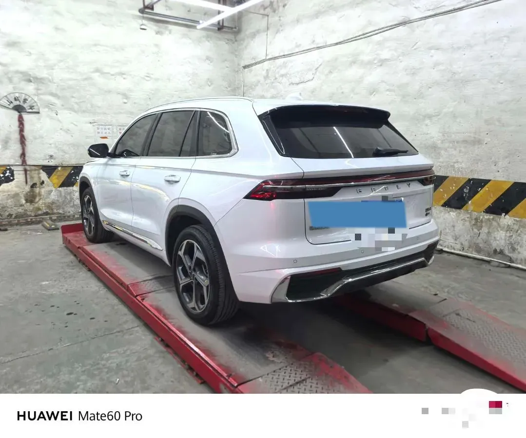 2021 Geely Monjaro 2.0T 238HP L4 8AT,autocango,china used car exporter,china ev exporter,chinese used car exporter,chinese used ev exporter