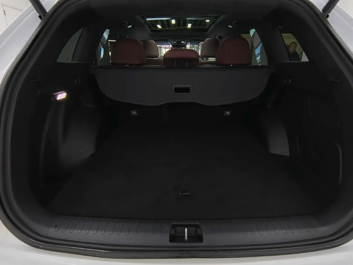 2021 Geely Monjaro 2.0T 238HP L4 8AT,autocango,china used car exporter,china ev exporter,chinese used car exporter,chinese used ev exporter