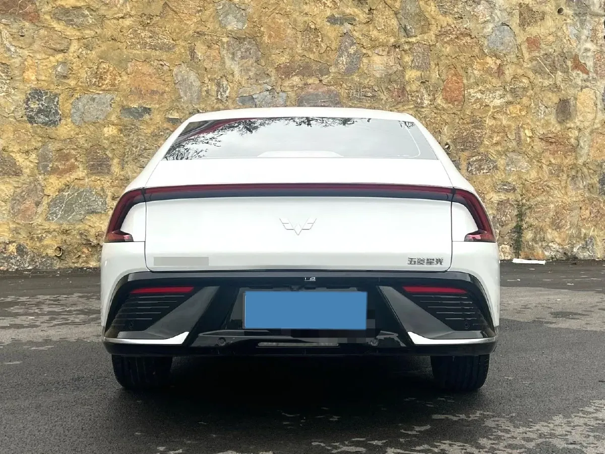 2023 WuLing XingGuang 1.5L 106HP L4 E-CVT PHEV 20.5KWH,autocango,china used car exporter,china ev exporter,chinese used car exporter,chinese used ev exporter