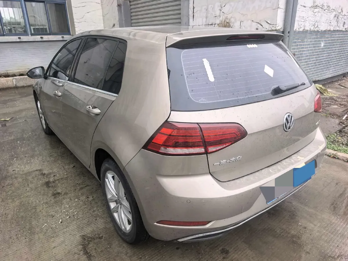 2018 Volkswagen Golf 1.6L 110HP L4 6AT,autocango,china used car exporter,china ev exporter,chinese used car exporter,chinese used ev exporter