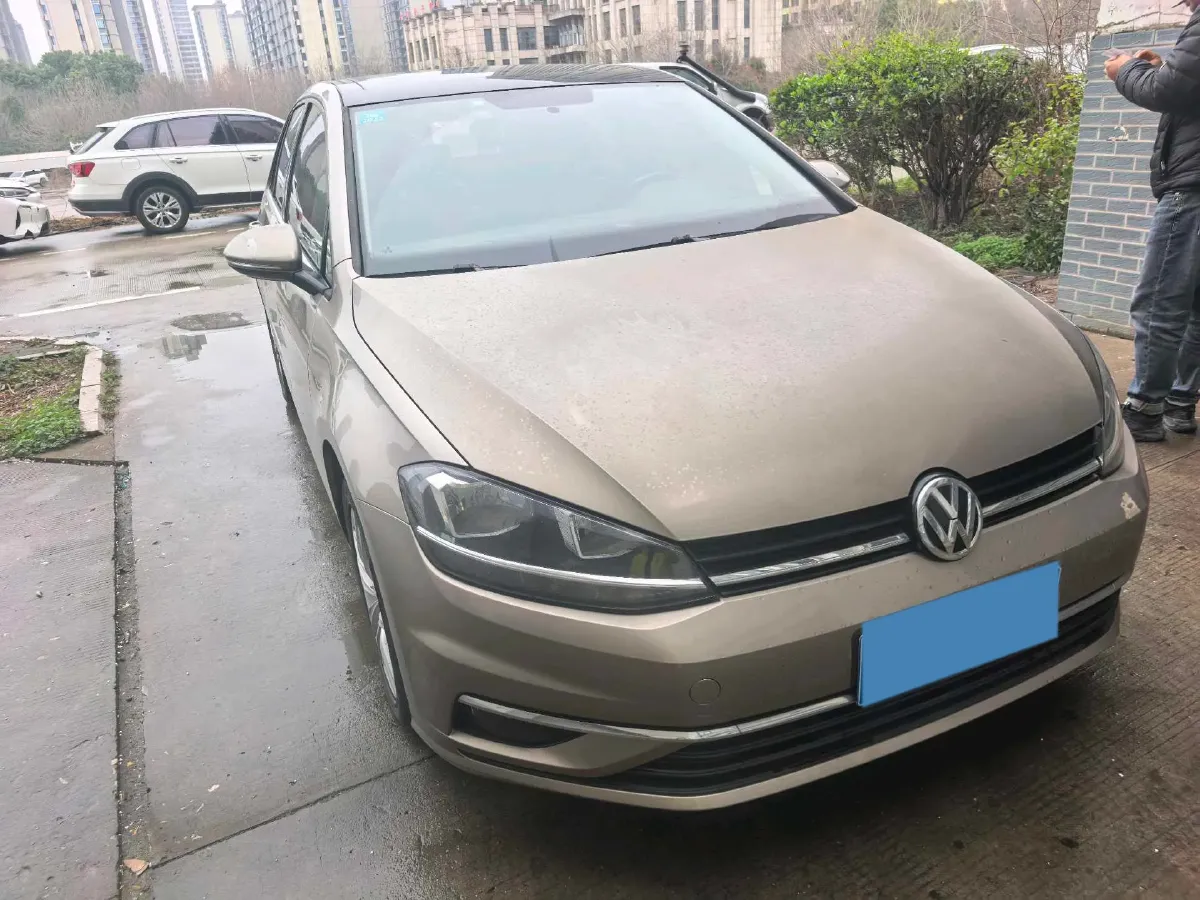 2018 Volkswagen Golf 1.6L 110HP L4 6AT,autocango,china used car exporter,china ev exporter,chinese used car exporter,chinese used ev exporter