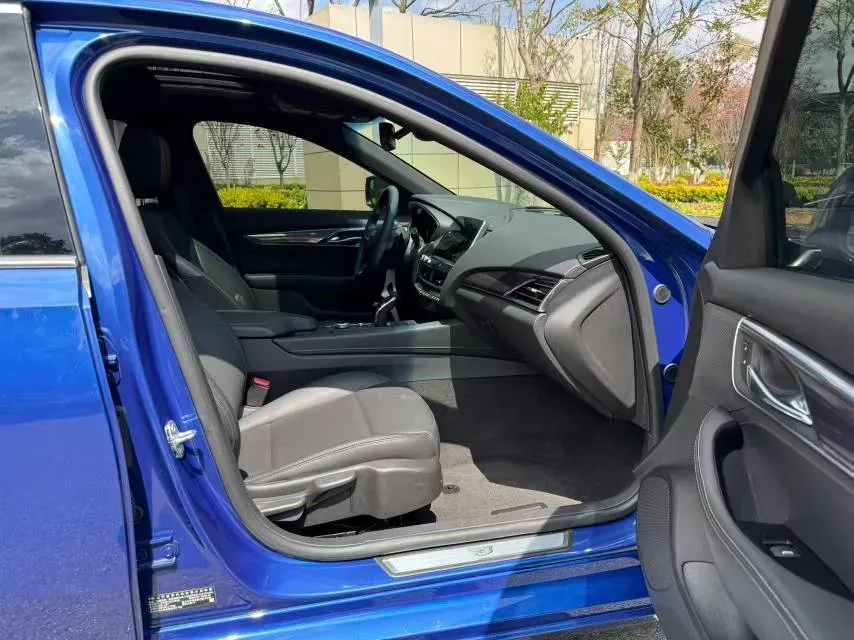 2020 Cadillac CT5 2.0T 237HP L4 10AT,autocango,china used car exporter,china ev exporter,chinese used car exporter,chinese used ev exporter