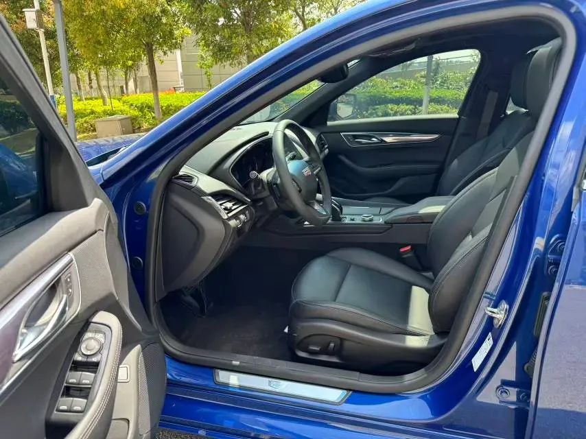 2020 Cadillac CT5 2.0T 237HP L4 10AT,autocango,china used car exporter,china ev exporter,chinese used car exporter,chinese used ev exporter