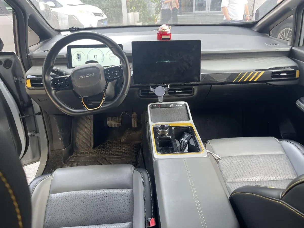 2022 Geely Okavango 1.8T 184HP L4 7DCT,autocango,china used car exporter,china ev exporter,chinese used car exporter,chinese used ev exporter