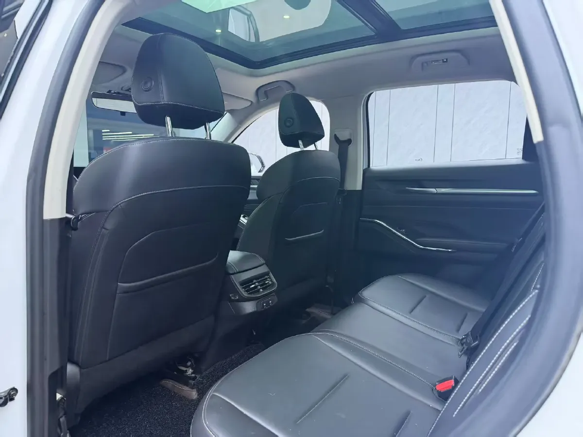 2021 Haval H6 1.5T 169HP L4 7DCT,autocango,china used car exporter,china ev exporter,chinese used car exporter,chinese used ev exporter