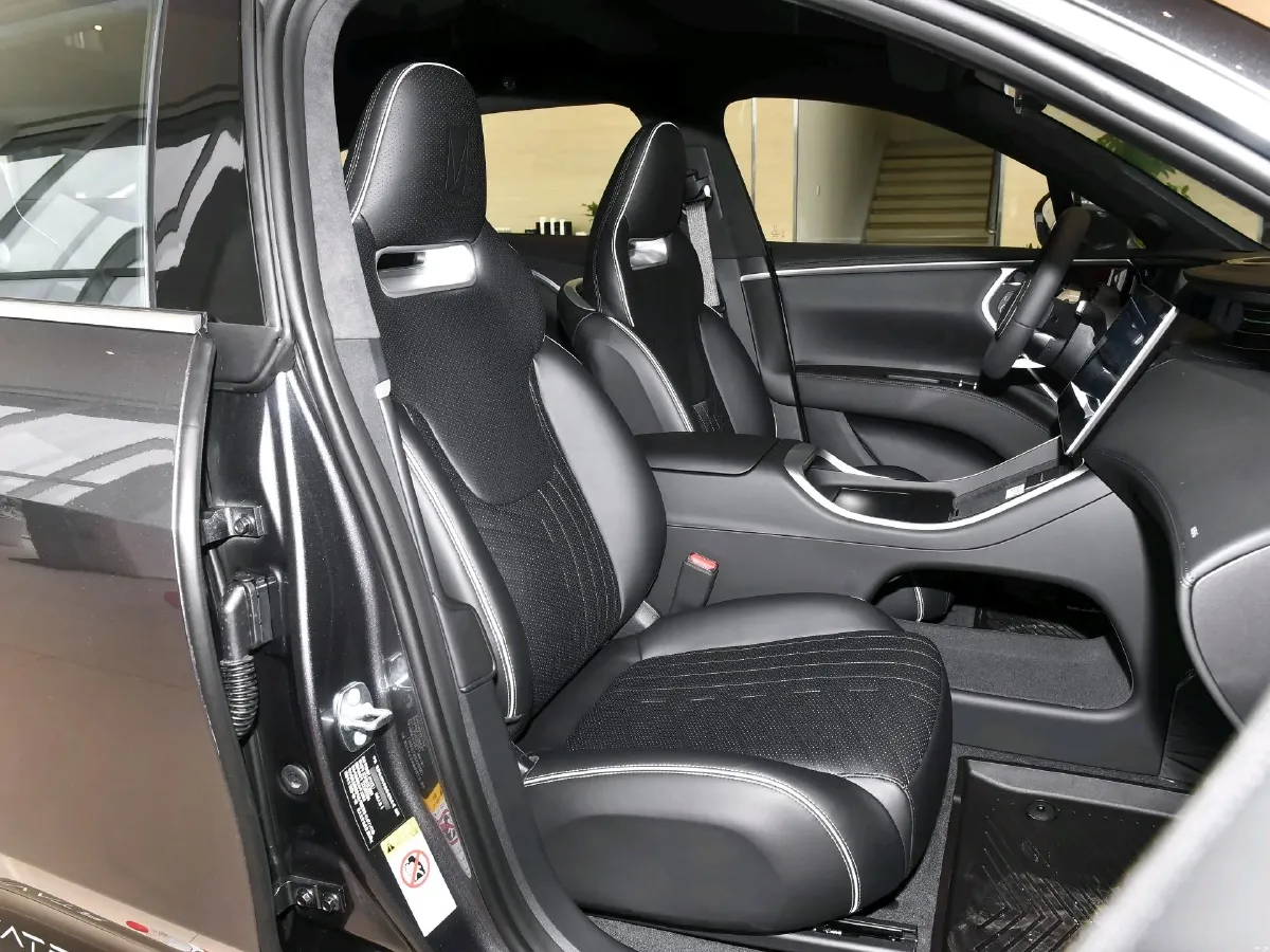 2023 Avatr 11 BEV 116.79KWH,autocango,china used car exporter,china ev exporter,chinese used car exporter,chinese used ev exporter