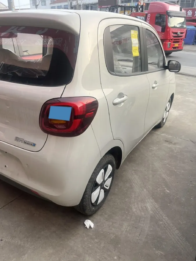 2025 WuLing HongGuang MINI EV BEV 16.2KWH,autocango,china used car exporter,china ev exporter,chinese used car exporter,chinese used ev exporter