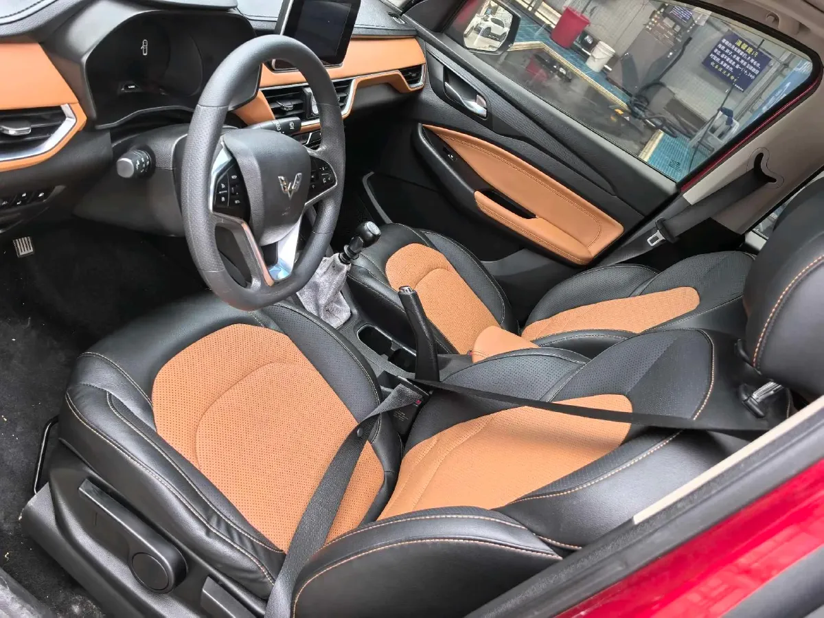 2018 WuLing HongGuang S3 1.5T 150HP L4 6MT,autocango,china used car exporter,china ev exporter,chinese used car exporter,chinese used ev exporter