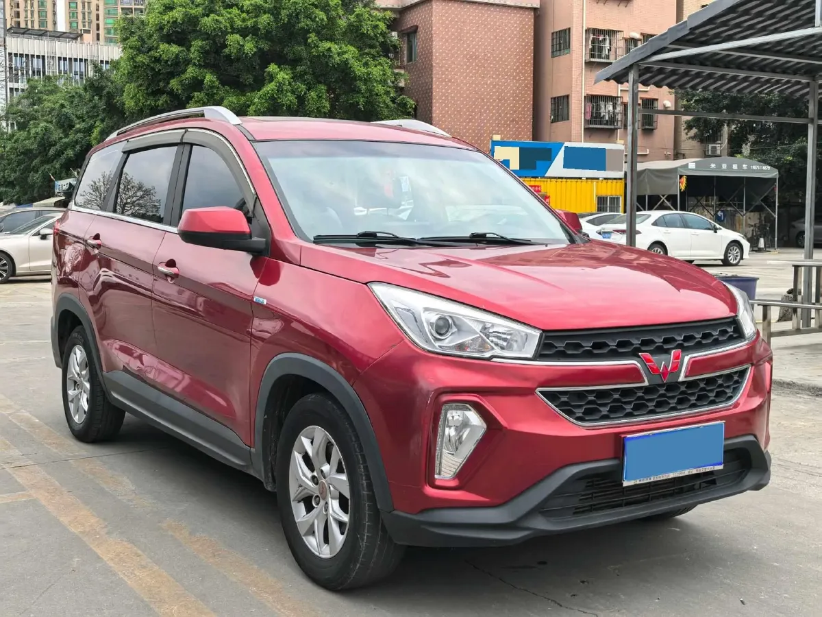 2018 WuLing HongGuang S3 1.5T 150HP L4 6MT,autocango,china used car exporter,china ev exporter,chinese used car exporter,chinese used ev exporter