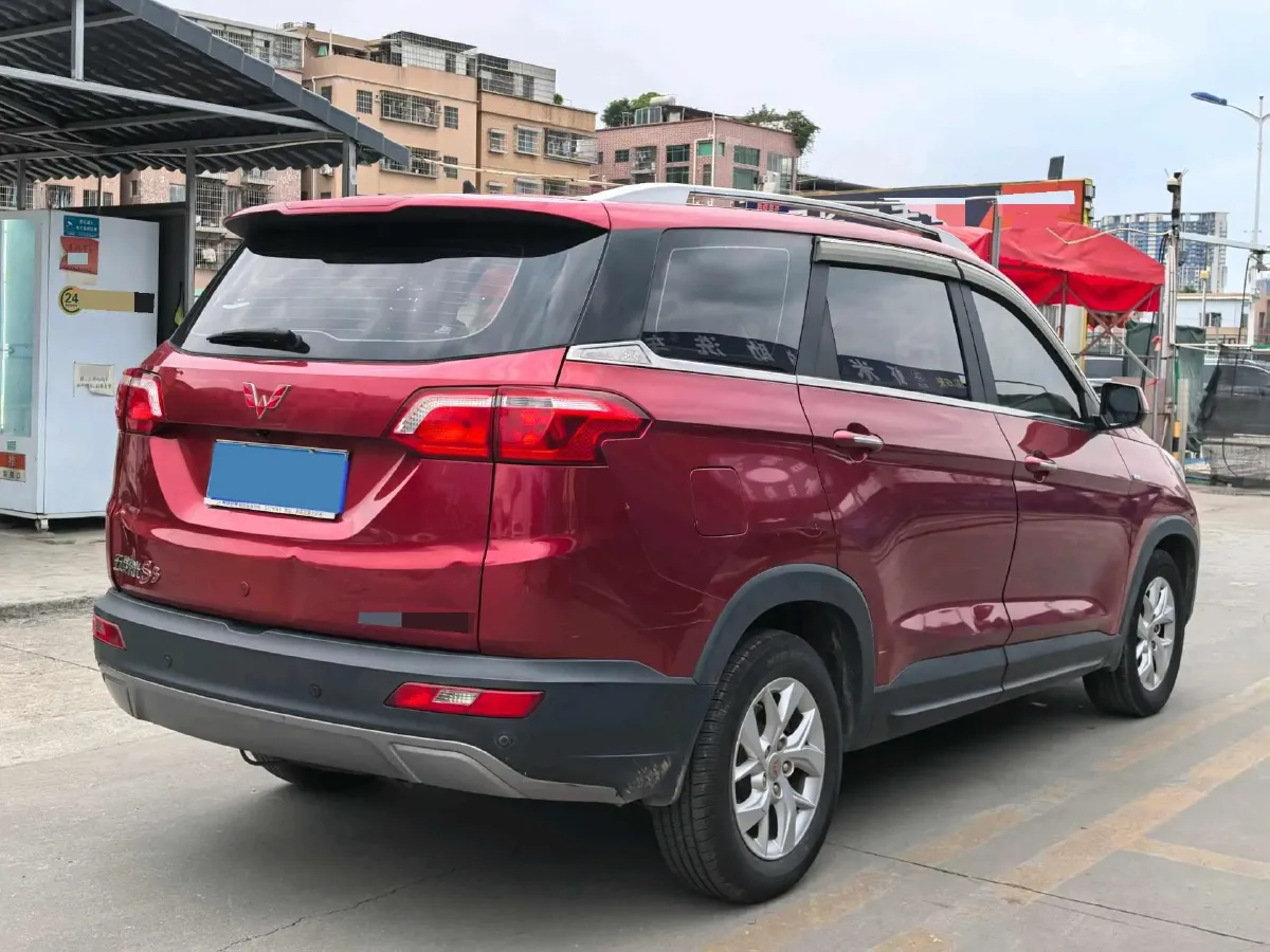 2018 WuLing HongGuang S3 1.5T 150HP L4 6MT,autocango,china used car exporter,china ev exporter,chinese used car exporter,chinese used ev exporter