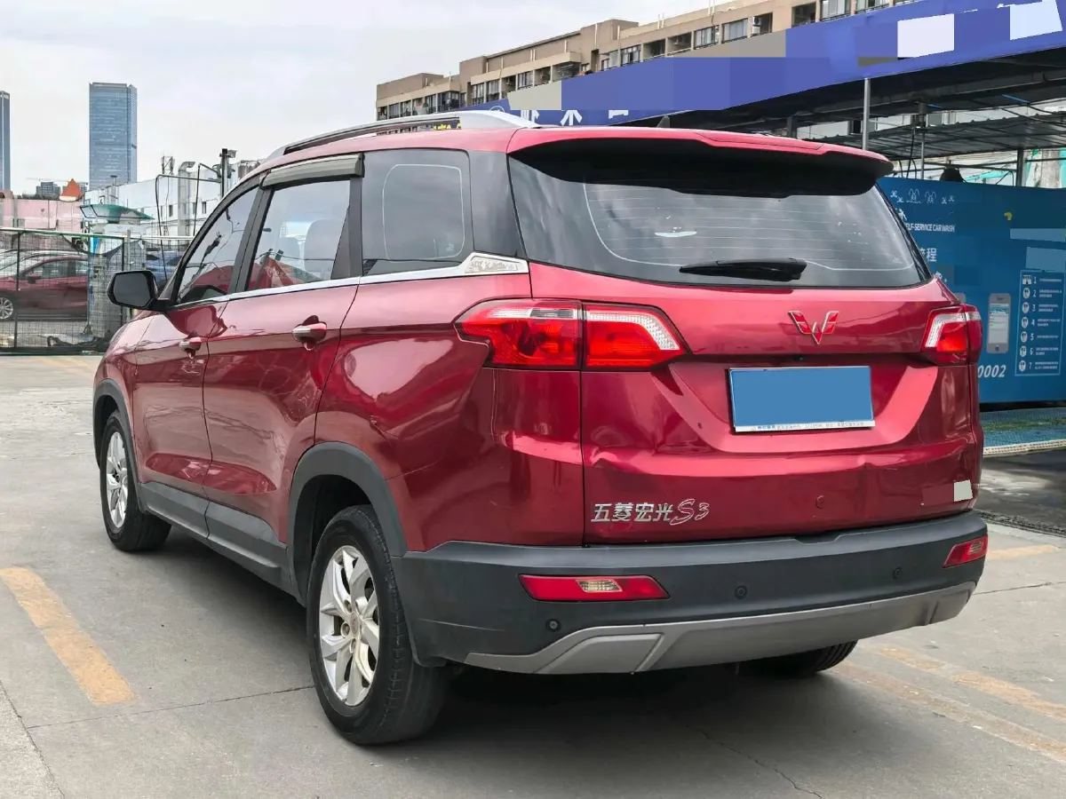 2018 WuLing HongGuang S3 1.5T 150HP L4 6MT,autocango,china used car exporter,china ev exporter,chinese used car exporter,chinese used ev exporter