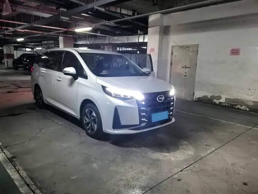 2021 GAC Trumpchi M6 1.5T 169HP L4 7DCT,autocango,china used car exporter,china ev exporter,chinese used car exporter,chinese used ev exporter