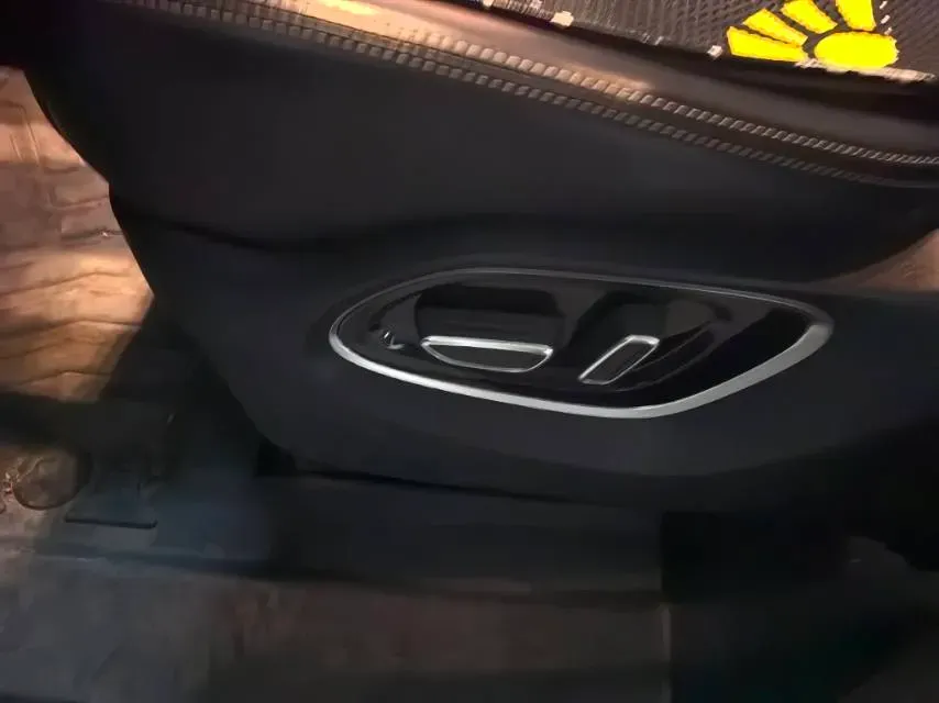 2021 GAC Trumpchi M6 1.5T 169HP L4 7DCT,autocango,china used car exporter,china ev exporter,chinese used car exporter,chinese used ev exporter