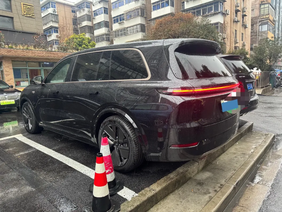 2025 Li L9 Range Extended 154HP REEV,autocango,china used car exporter,china ev exporter,chinese used car exporter,chinese used ev exporter