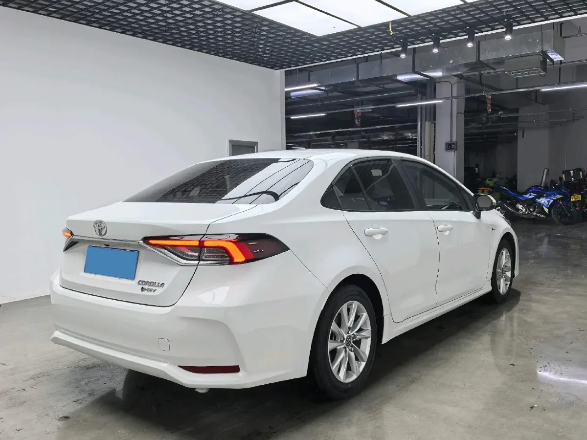 2024 Toyota Corolla 1.8L 98HP L4 E-CVT Hybrid,autocango,china used car exporter,china ev exporter,chinese used car exporter,chinese used ev exporter