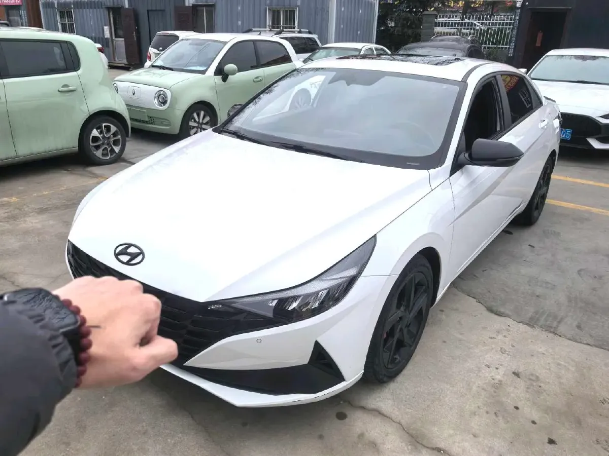 2022 Hyundai Elantra 1.5L 115HP L4 CVT,autocango,china used car exporter,china ev exporter,chinese used car exporter,chinese used ev exporter