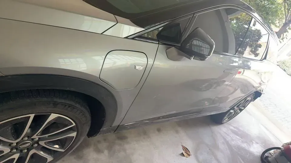 2024 Cadillac OPTIQ BEV 79.7KWH,autocango,china used car exporter,china ev exporter,chinese used car exporter,chinese used ev exporter