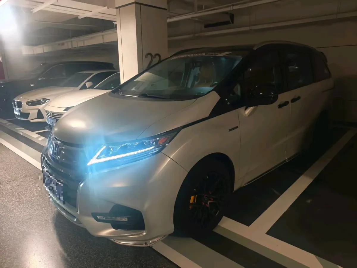 2021 Honda Odyssey 2.0L 146HP L4 E-CVT Hybrid,autocango,china used car exporter,china ev exporter,chinese used car exporter,chinese used ev exporter