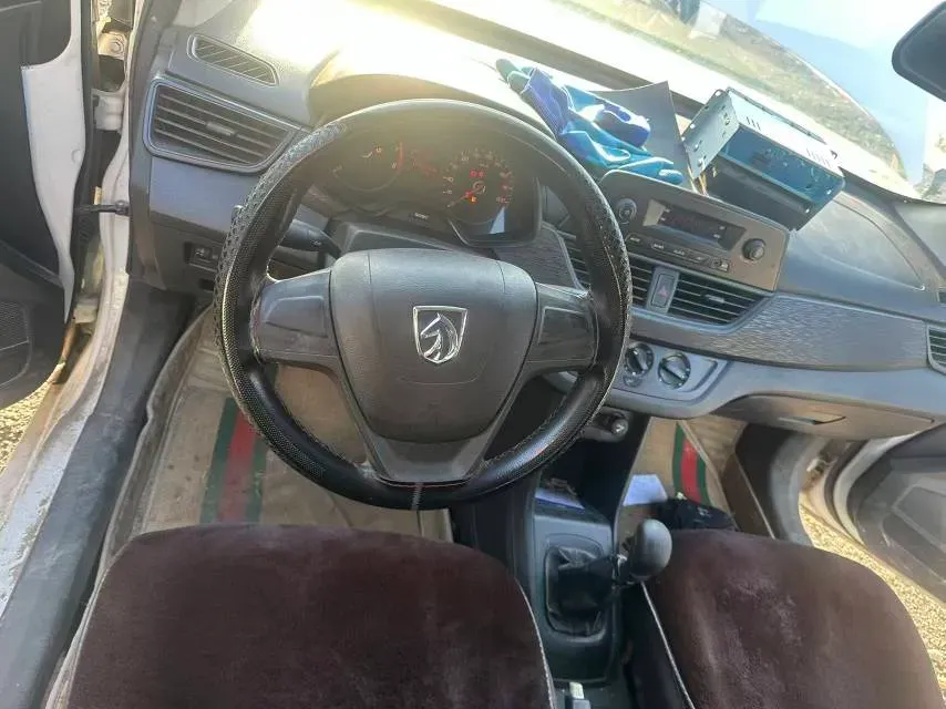 2018 WuLing HongGuang 1.2L 82HP L4 5MT,autocango,china used car exporter,china ev exporter,chinese used car exporter,chinese used ev exporter