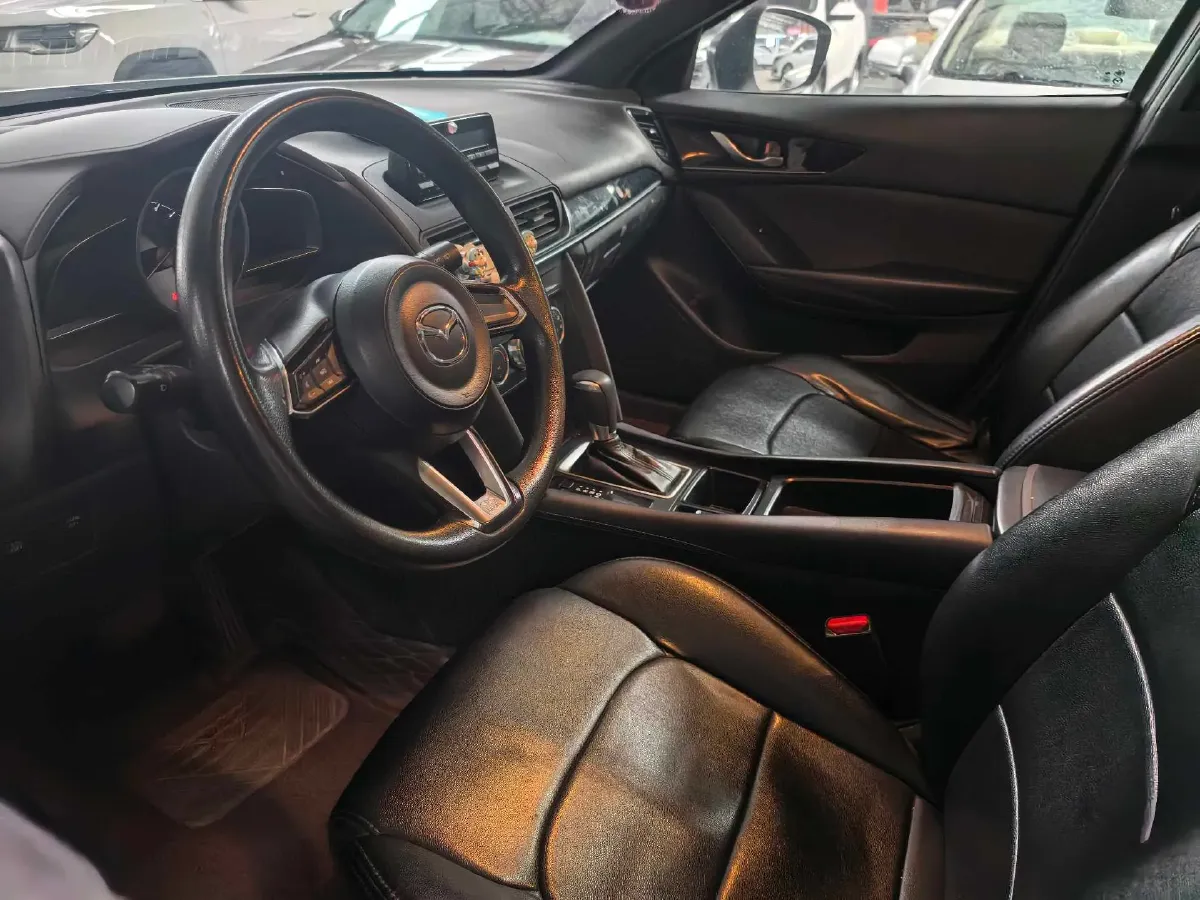 2020 Mazda CX-4 2.0L 158HP L4 6AT,autocango,china used car exporter,china ev exporter,chinese used car exporter,chinese used ev exporter