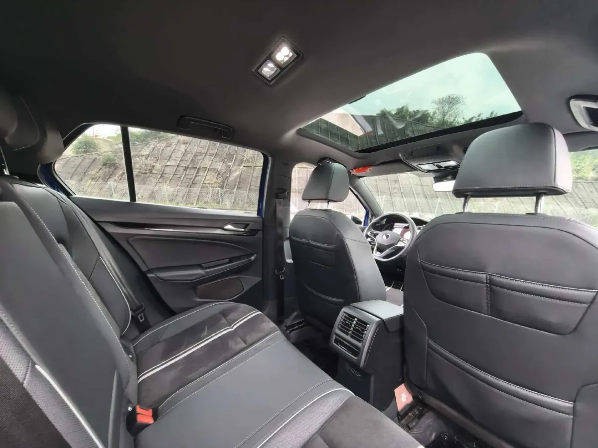 2021 Volkswagen Golf 1.4T 150HP L4 7DCT,autocango,china used car exporter,china ev exporter,chinese used car exporter,chinese used ev exporter