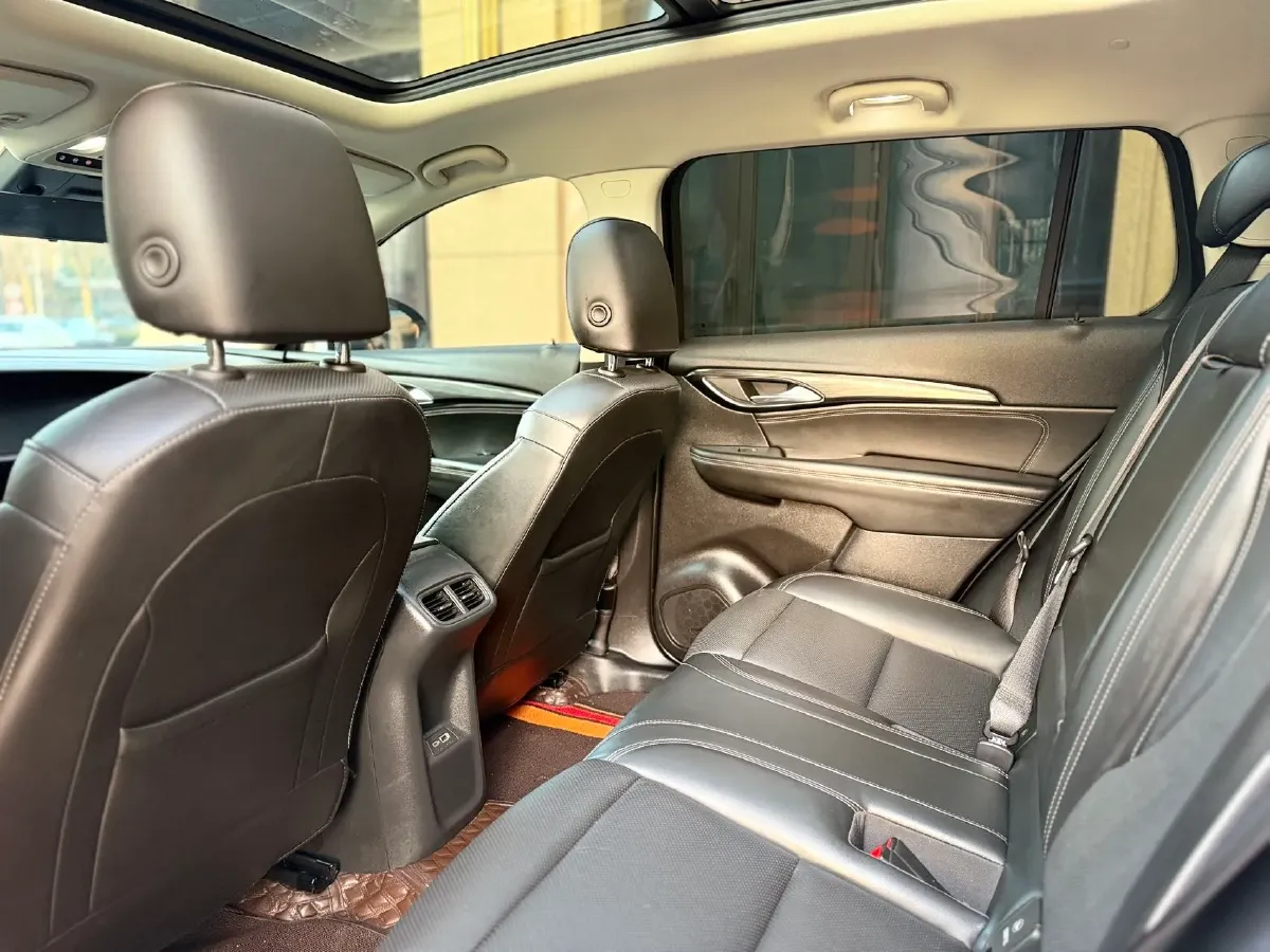 2022 Buick EnvisionPlus 2.0T 237HP L4 9AT,autocango,china used car exporter,china ev exporter,chinese used car exporter,chinese used ev exporter