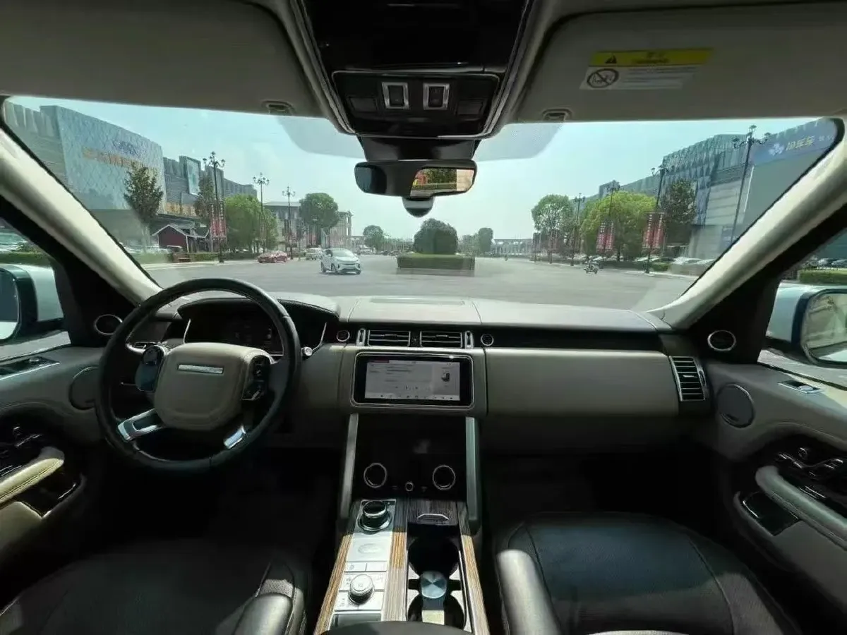 2019 BMW 7 Series 3.0T 340HP L6 8AT,autocango,china used car exporter,china ev exporter,chinese used car exporter,chinese used ev exporter