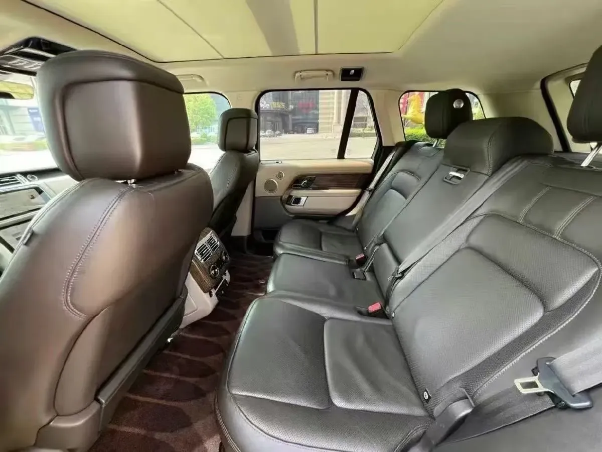 2019 BMW 7 Series 3.0T 340HP L6 8AT,autocango,china used car exporter,china ev exporter,chinese used car exporter,chinese used ev exporter