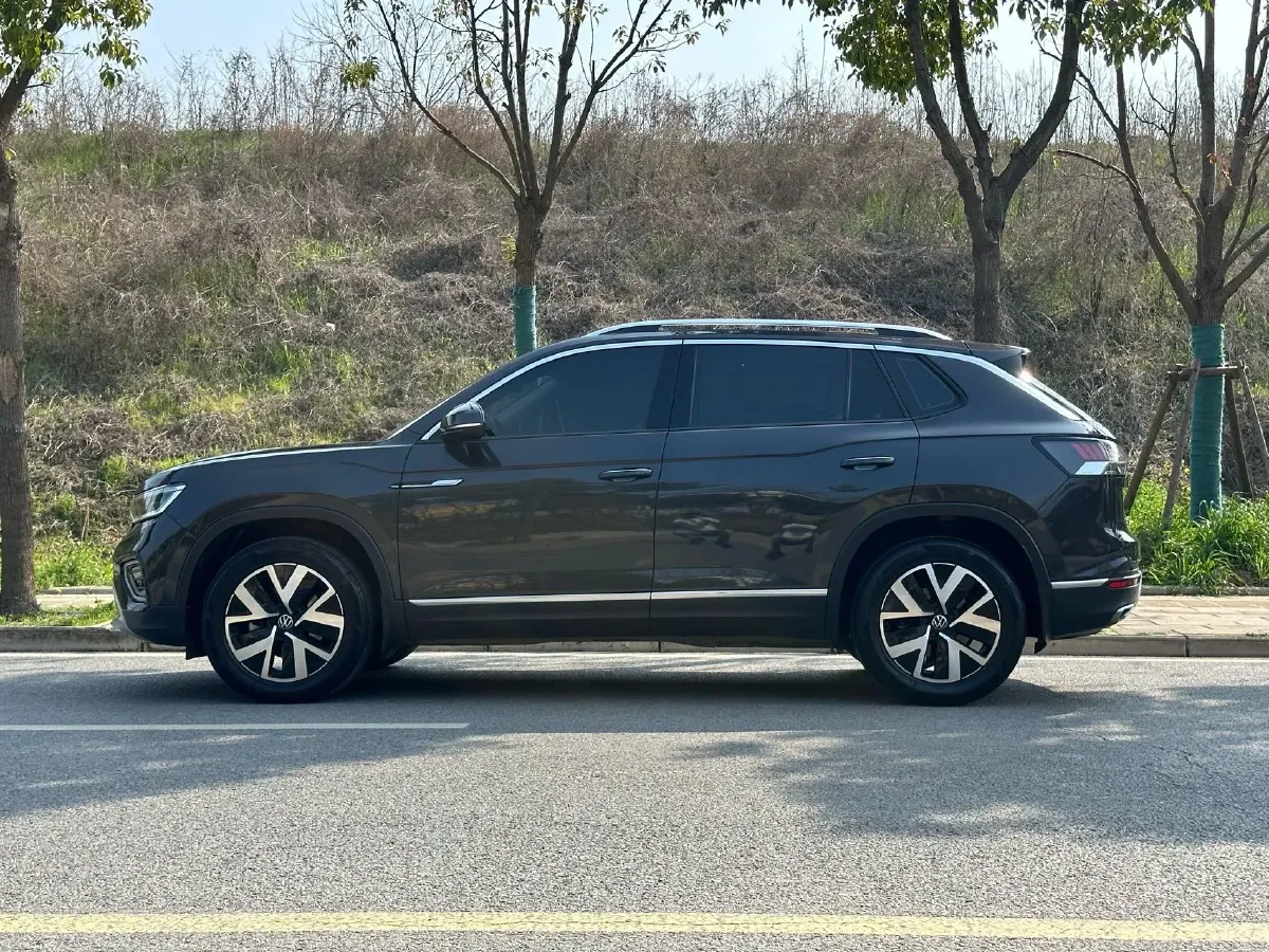 2023 Volkswagen Tayron 2.0T 186HP L4 7DCT,autocango,china used car exporter,china ev exporter,chinese used car exporter,chinese used ev exporter